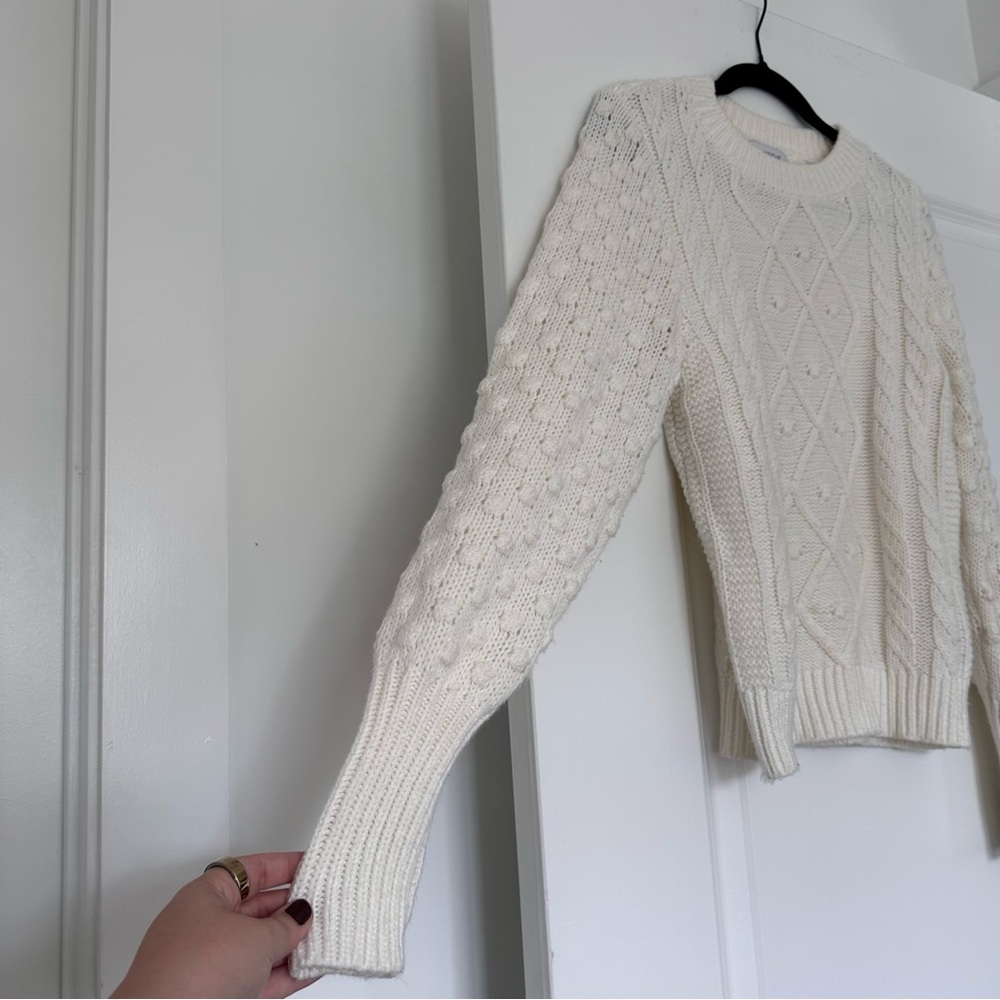Evereve (XS) Creamy White Cable Knit Crewneck Pullover Sweater- Ribbed Detailing - Picture 4 of 7